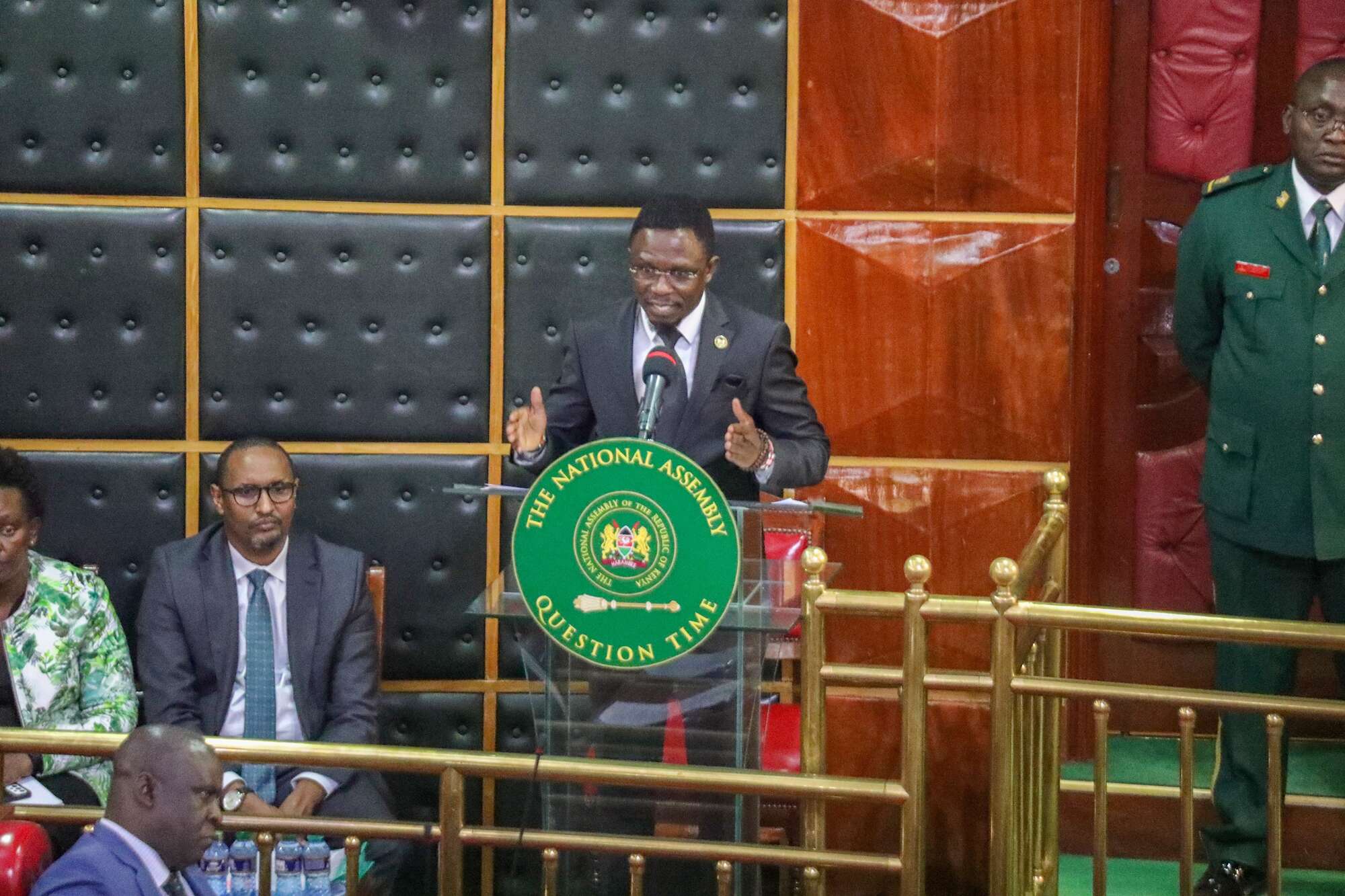  Ababu Namwamba 