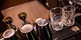 Cocktail shakers and mixers