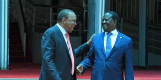 Uhuru and Raila announce handshake