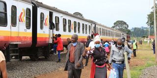 Karatina railway station