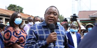 Uhuru launches projects in Nairobi