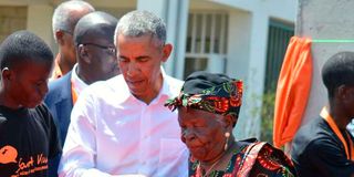 Barack and Sarah Obama