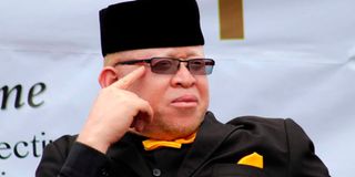 Isaac Mwaura 