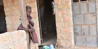 Stalled dispensary in Nasorot, Tiaty