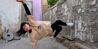 Kabul breakdancer