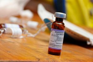 Measles-rubella vaccine