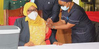 Tanzanian President Samia Suluhu gets Covid-19 vaccine jab