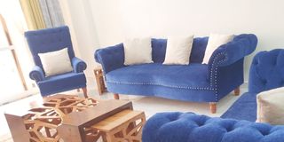 YouTube carpenter Elson Illa