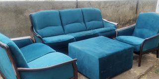 YouTube carpenter Elson Illa