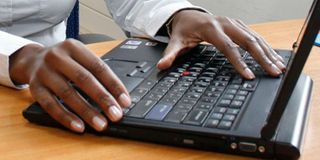 Laptop