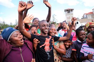 Bruce Mackenzie Magata