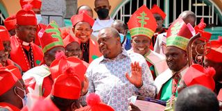 President Uhuru Kenyatta with AIPCA bishops