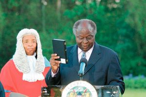 President Mwai Kibaki takes oath of office 