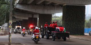 Kibaki's solemn procession