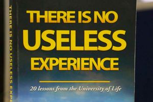 The cover of the book ‘’There is no useless experience ‘’ by Levi Kones. 
