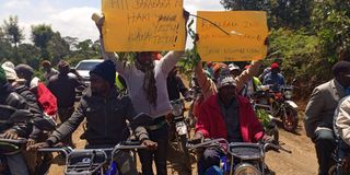 Mau Mau road protest