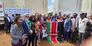 Members of the Emergency Famine Relief Distribution Initiative 