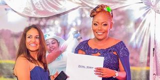 Meera Mandaliya receives the Lady Captain's trophy