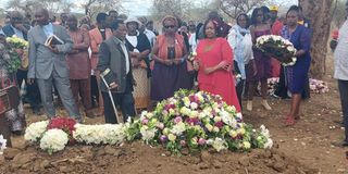 Naneu Mutheu funeral