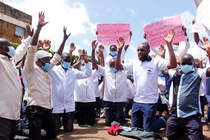 nurses strike, nurses shortage