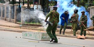 Police lob teargas to disperse protesters kisumu