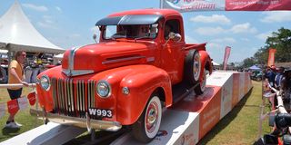 1947 Ford V8 pick-up