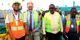 Agriculture Cabinet Secretary Mithika Linturi (second right) with Russian Ambassador to Kenya Dmitry Maksimychev