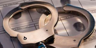 Hand cuffs