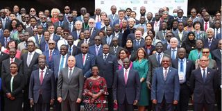 President William Ruto group photo delegates climate summit 