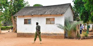 Shimo la Tewa Medium Prison,