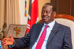  Raila Odinga