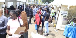 Hundreds of lawyers turn out to vote in the ongoing LSK elections at the Supreme Court.