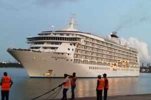 Ms World Cruise ship