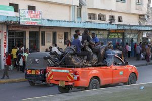 Wildlife sculptures are transported from Lebanon Round in Mombasa