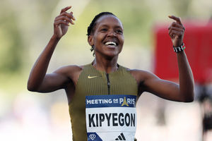 Faith Kipyegon 