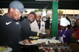  Ababu Namwamba