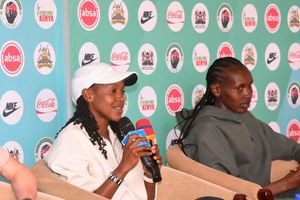 Faith Kipyegon and Agnes Chebet