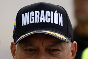 2025-04-11T014827Z_269524948_RC29VDASCT64_RTRMADP_3_USA-TRUMP-MIGRATION-VENEZUELA-FLIGHT