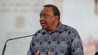  Uhuru Kenyatta 