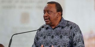  Uhuru Kenyatta 