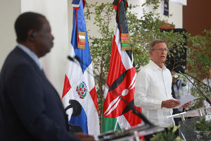 2025-05-12T184510Z_1292438782_RC2GGEA7C405_RTRMADP_3_DOMINICAN-REPUBLIC-KENYA-HAITI-VIOLENCE