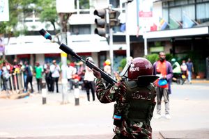 Protestors clash with police in the Nairobi CBD