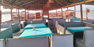 Al-Miftah Floating Restaurant