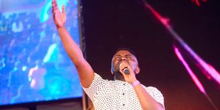 DNSOWETOCHOIR1708FHD