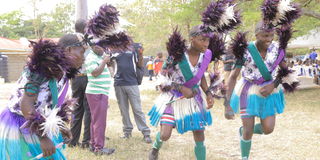 Suba dancers