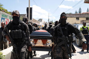 2025-09-06T193348Z_118451551_RC22MGA3EHT8_RTRMADP_3_HAITI-VIOLENCE-DRONE