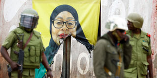 2025-10-30T182856Z_1706803245_RC2EMHAEPNFE_RTRMADP_3_TANZANIA-ELECTION