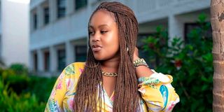 satmag0502hottopicsKame