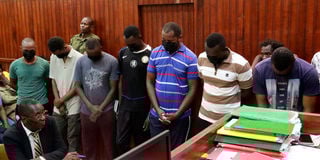 DN COAST DRUGS NAVY 1112F