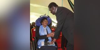 Raila Odinga greets Eunice Kamotho jj kamotho